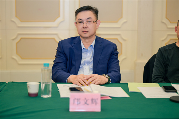 省混凝土协会会长邝文辉.jpg